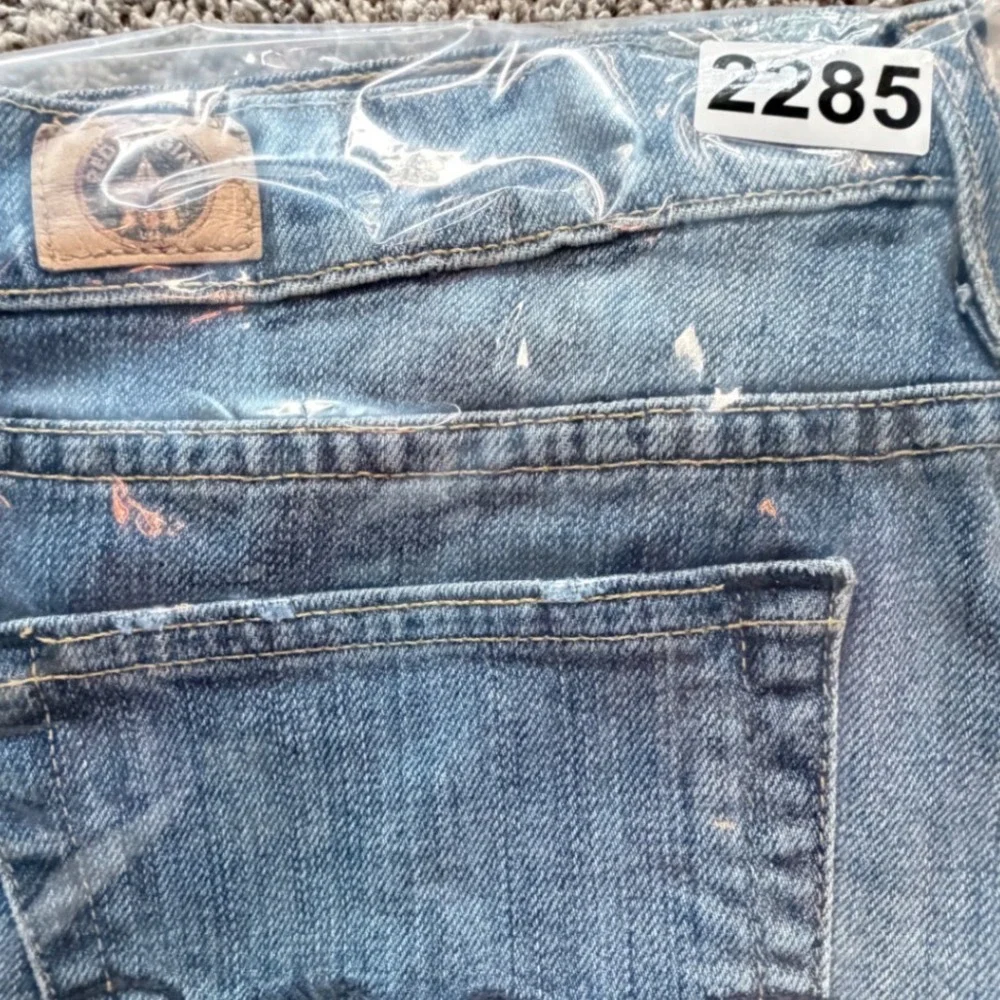 Red Engine Vintage Original Denim Shorts Medium Wash Raw Hem Size 29 Made in USA